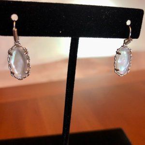 Kendra Scott Lee Silver Drop Earrings in Ivory Pearl
